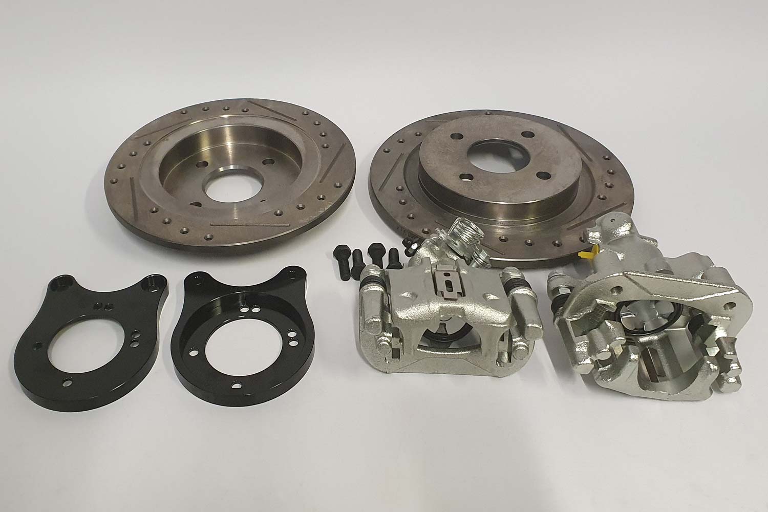 RS2000 / Capri 15" Rear Brake Kit X-Drilled & Grooved – C Bradley ...