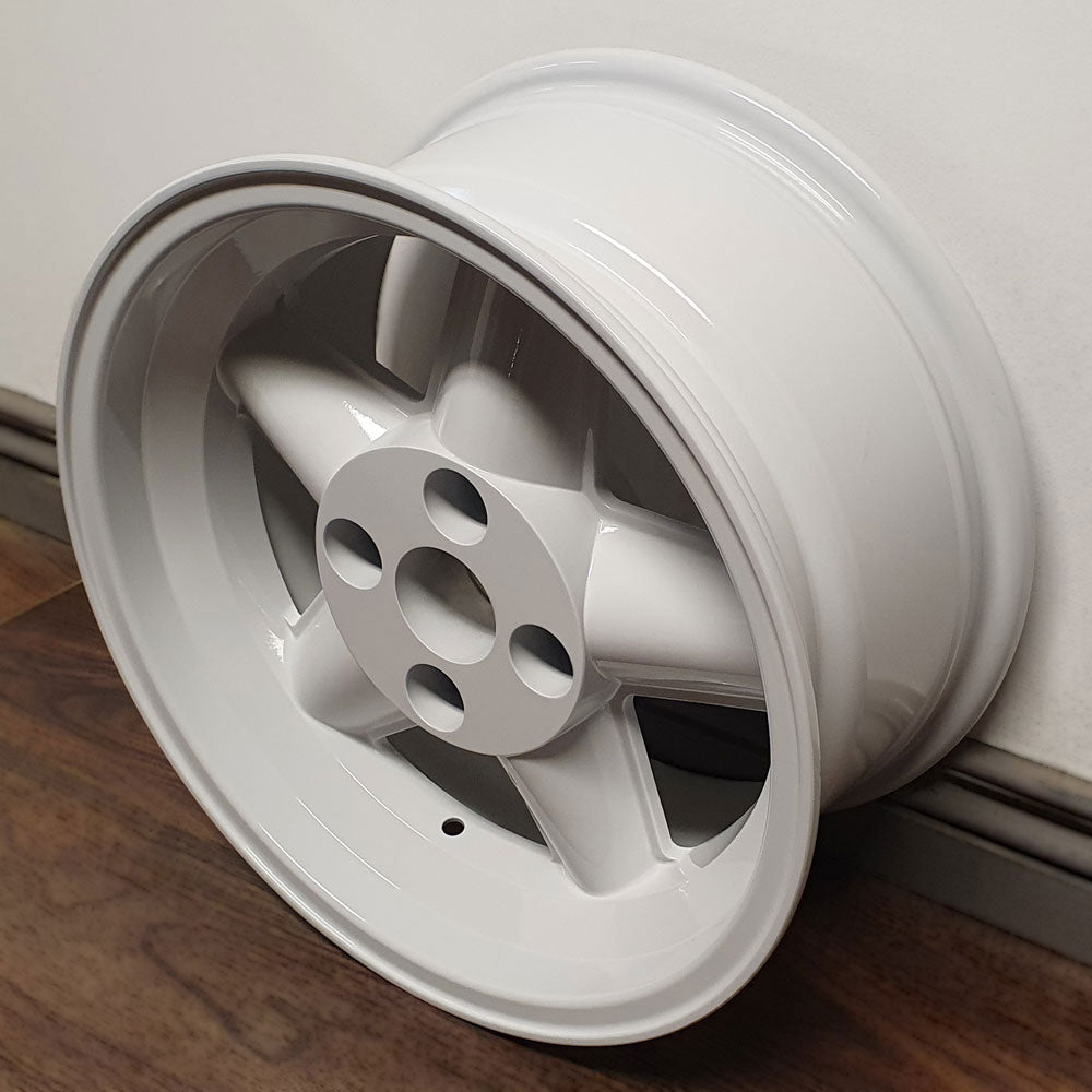 7.0" x 15" Revolution Competition Wheel in White, available in offset ET0