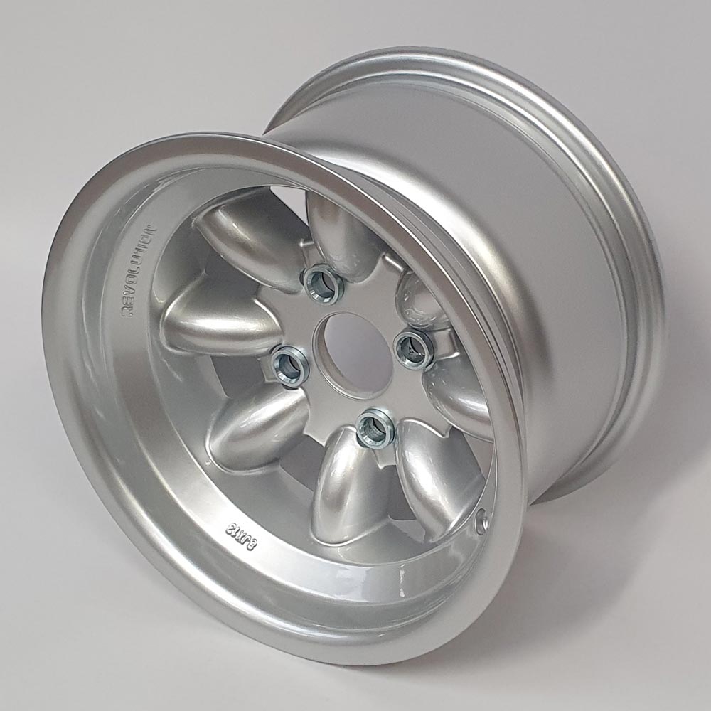 8.0" x 13" Revolution Competition Wheel in Silver, available in offset ET-12
